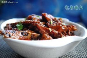 湘菜|无敌香辣土匪鸭