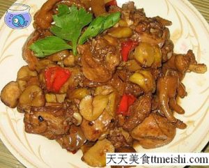 湘菜|板栗烧鸡