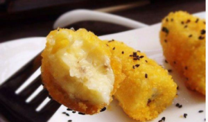 蛋酥香蕉卷
