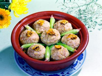 苏菜|清炖蟹粉狮子头