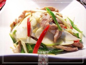 茭白烧里脊